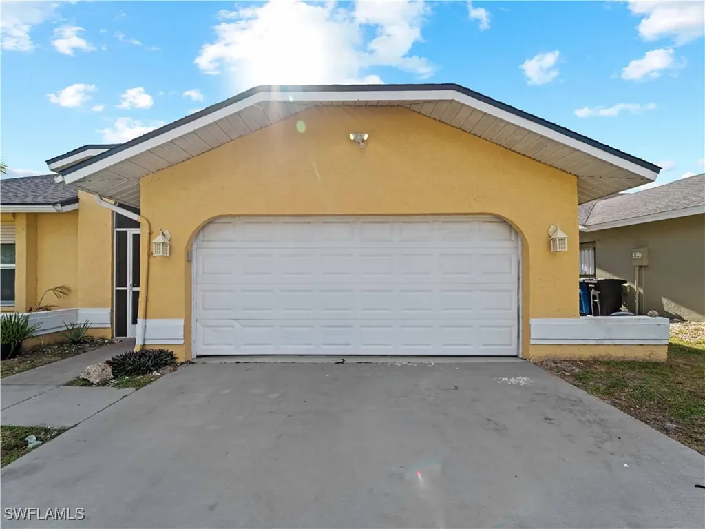 6704 Wakefield Drive Fort Myers FL 33966