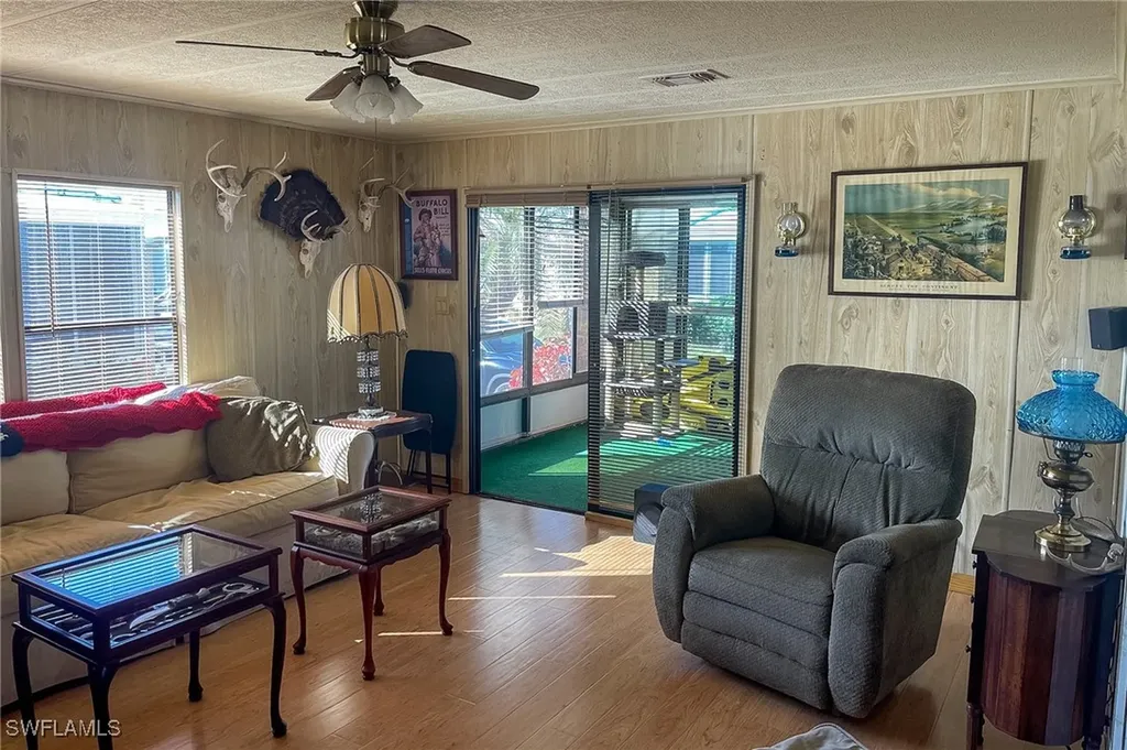 22 Ashe Street Alva FL 33920