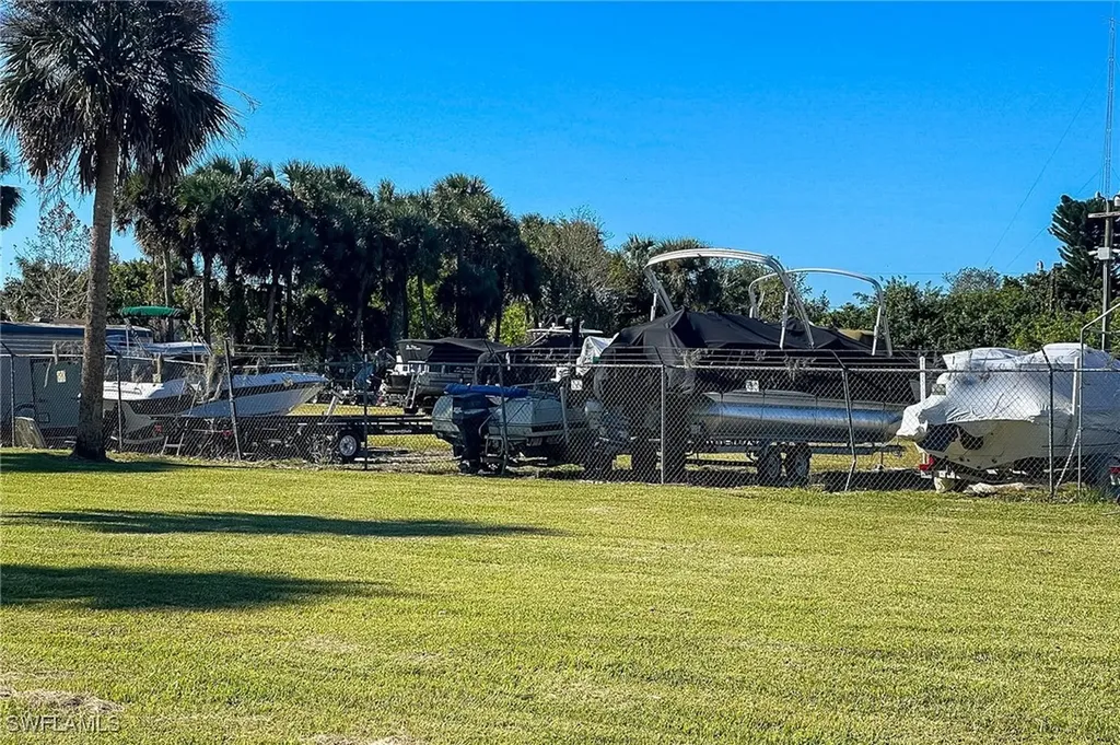 22 Ashe Street Alva FL 33920