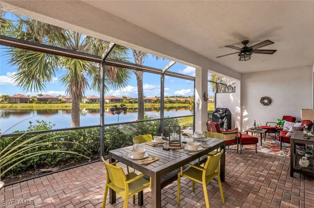 1483 Oceania Drive S Naples FL 34113