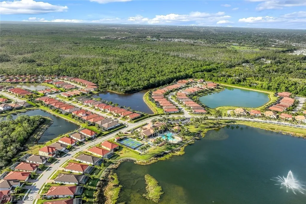 1483 Oceania Drive S Naples FL 34113