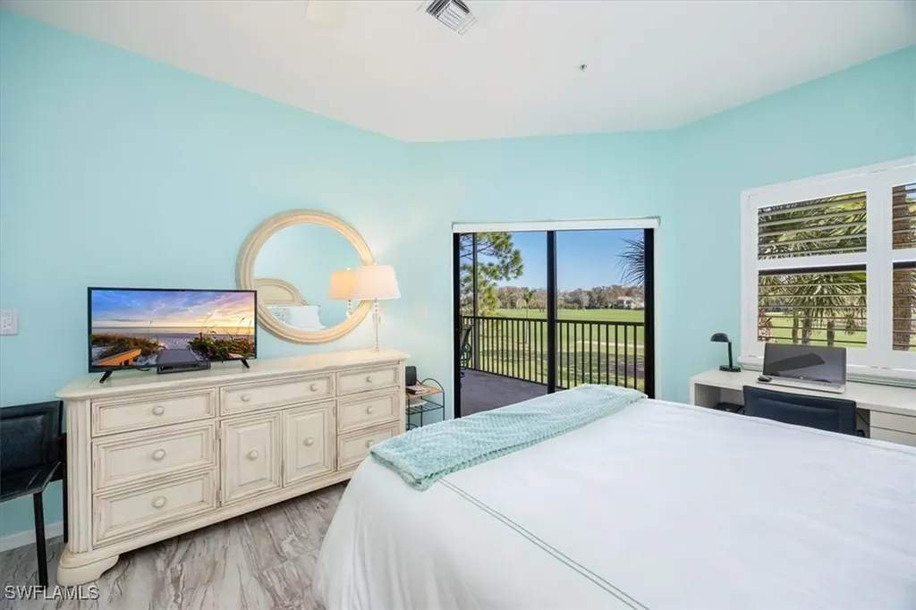 200 Vintage Circle Naples FL 34119