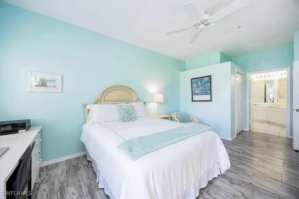 200 Vintage Circle Naples FL 34119
