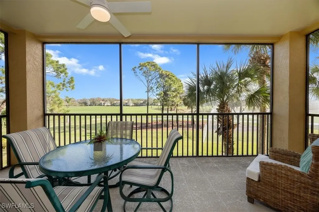 200 Vintage Circle Naples FL 34119
