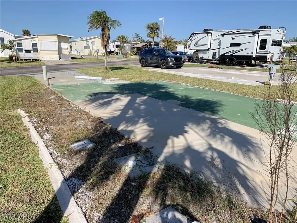 19681 Summerlin #208 Road Fort Myers FL 33908