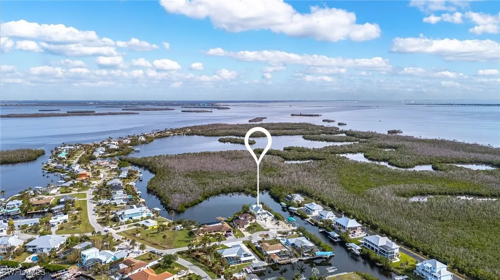 2690 Gull Court St. James City FL 33956