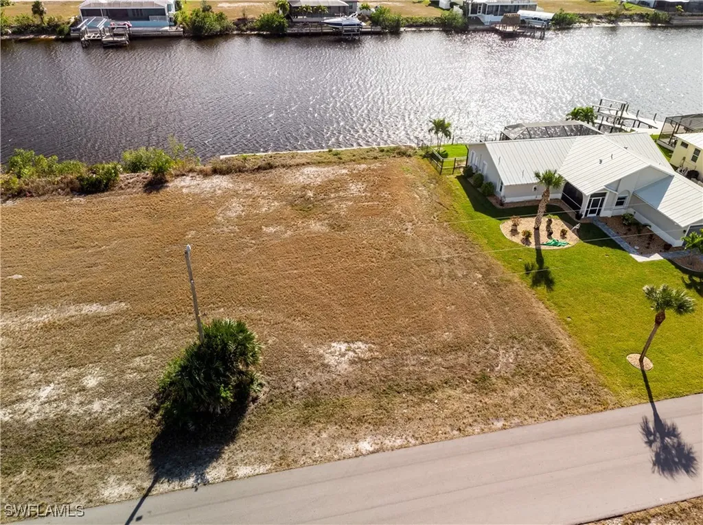 4318 NW 33rd Lane Cape Coral FL 33993