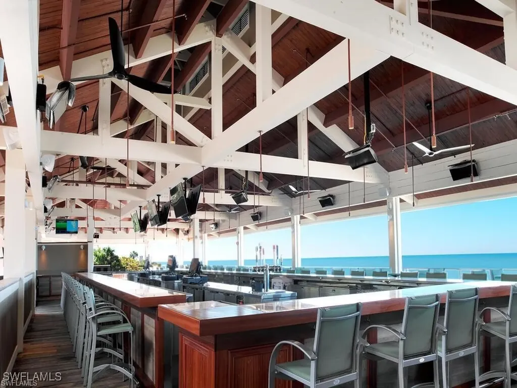 800 Breakaway Lane Naples FL 34108