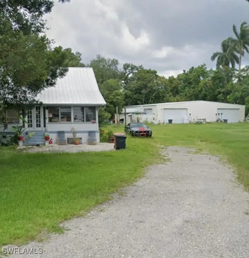 174 Prospect Avenue Fort Myers FL 33905