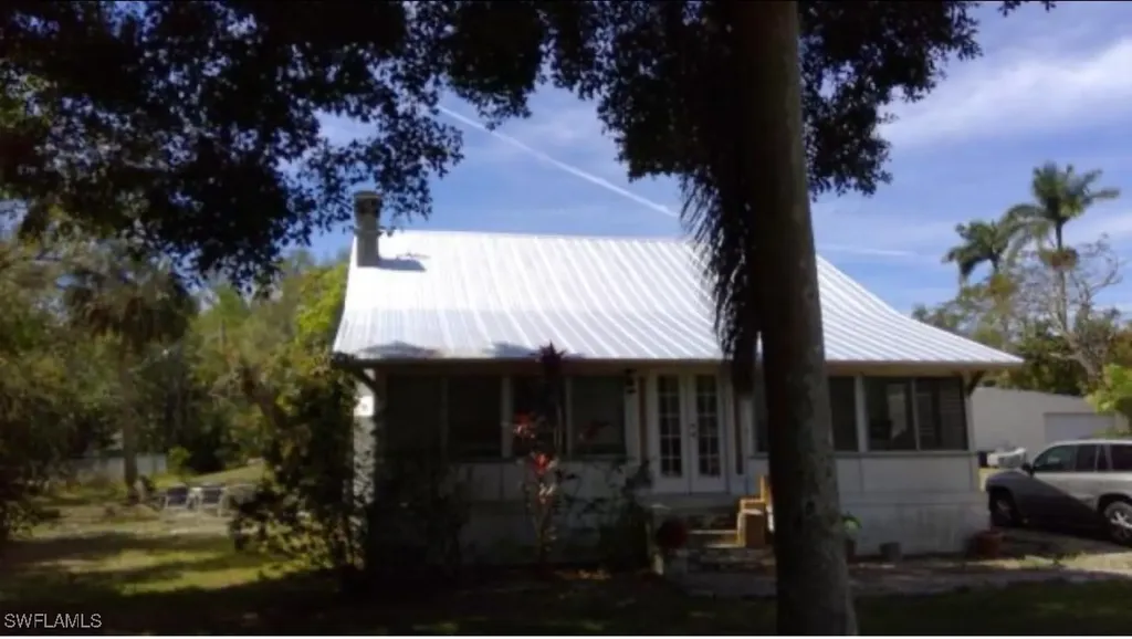 174 Prospect Avenue Fort Myers FL 33905