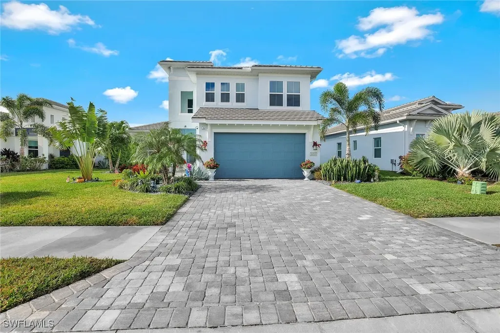 9055 Montserrat Drive Naples FL 34114