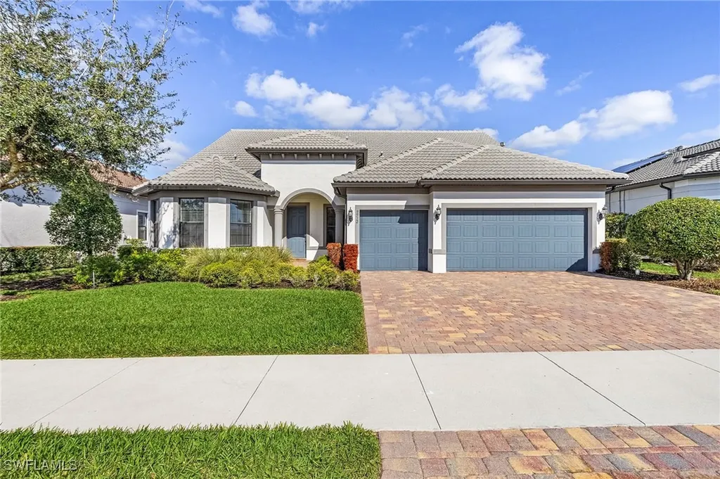 9532 Greyhawk Trail Naples FL 34120