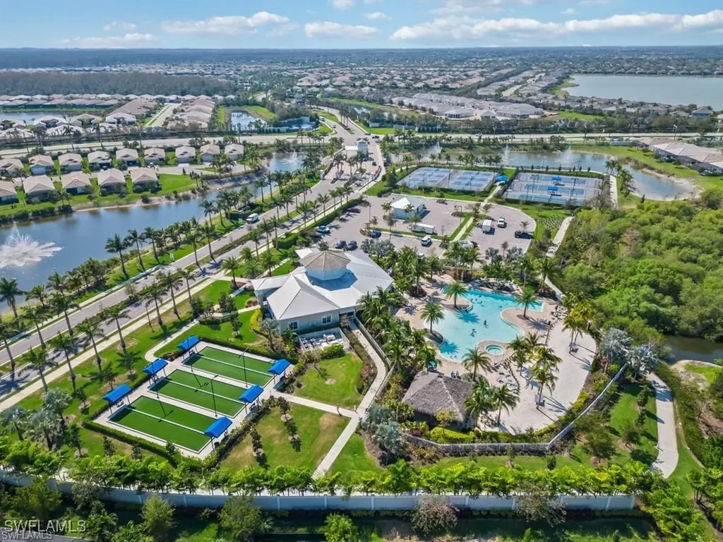 28100 Seasons Tide Avenue Bonita Springs FL 34135