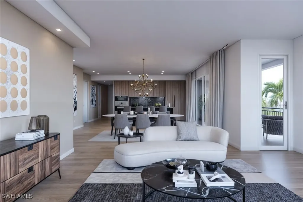 1301 3rd Avenue S Naples FL 34102
