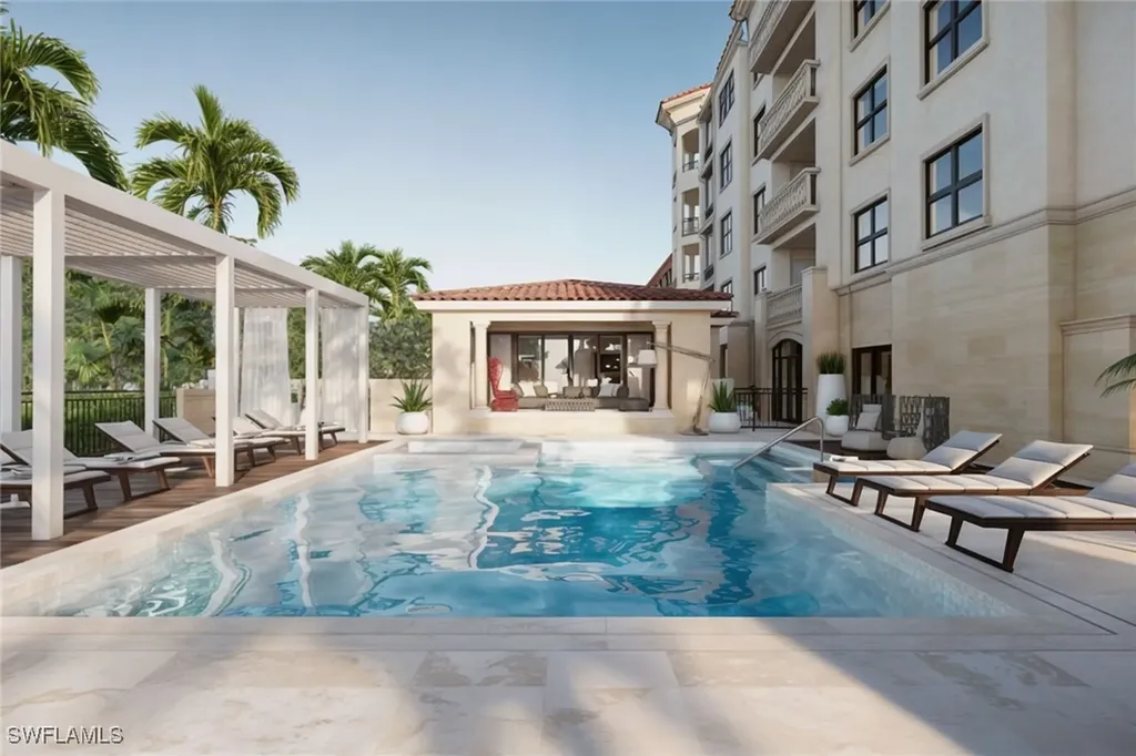 1301 3rd Avenue S Naples FL 34102