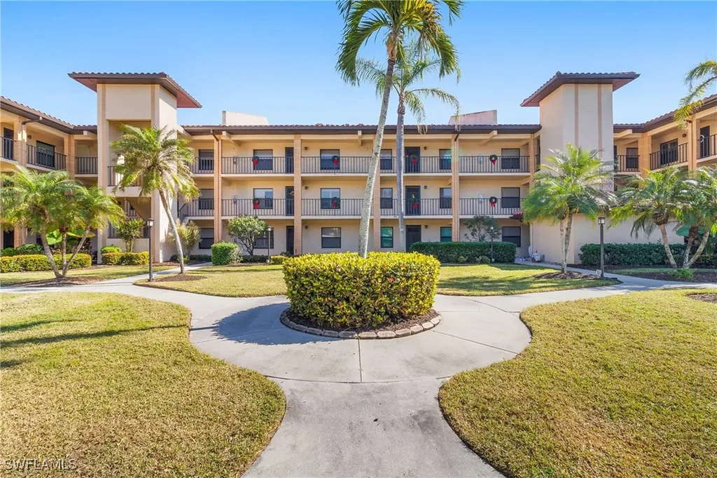 12170 Kelly Sands Way Fort Myers FL 33908