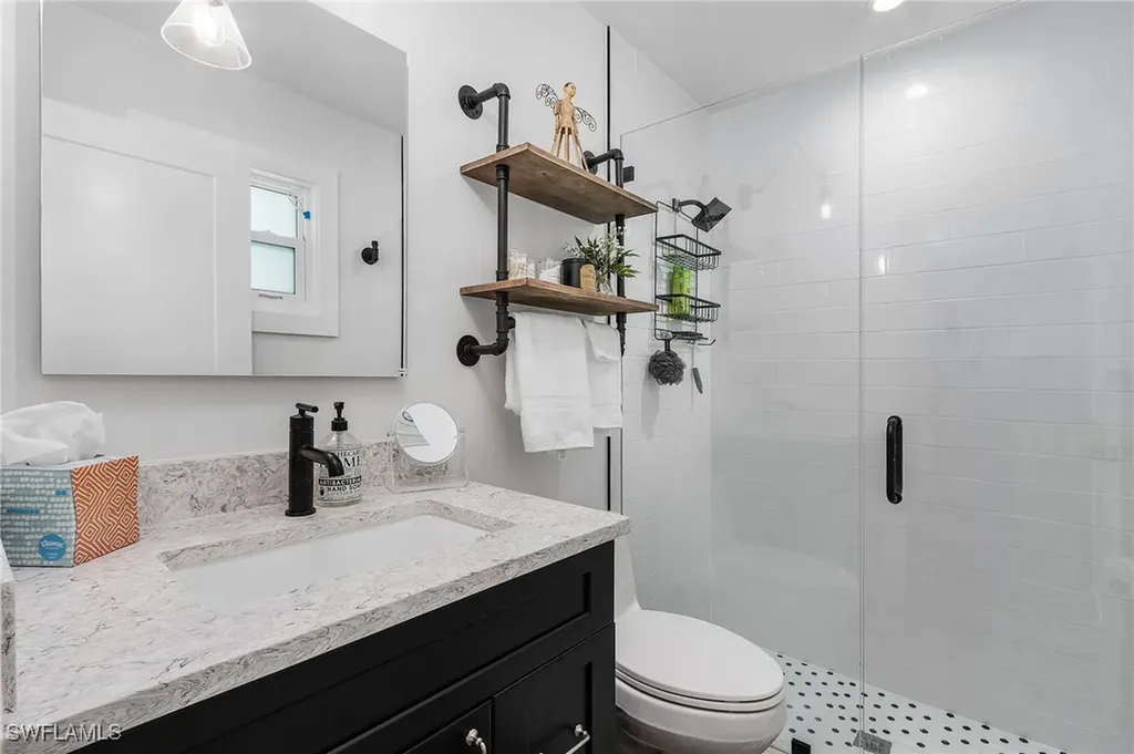 762 103rd Avenue N Naples FL 34108