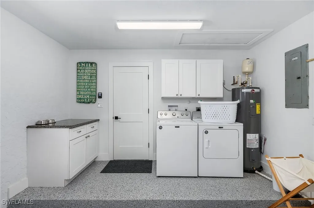 762 103rd Avenue N Naples FL 34108