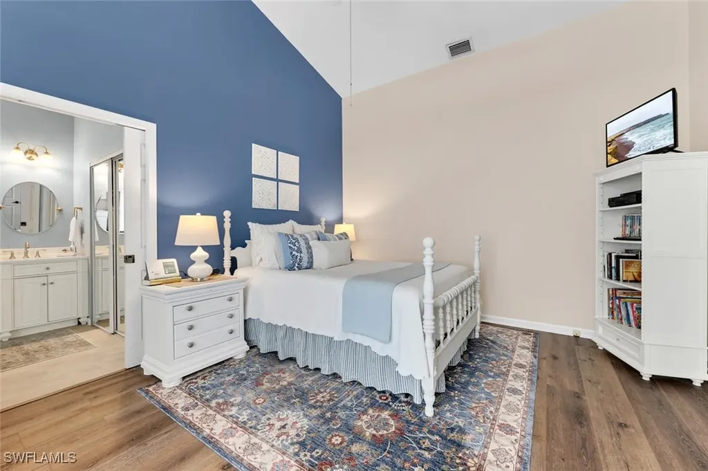 5220 Malvern Court Naples FL 34112