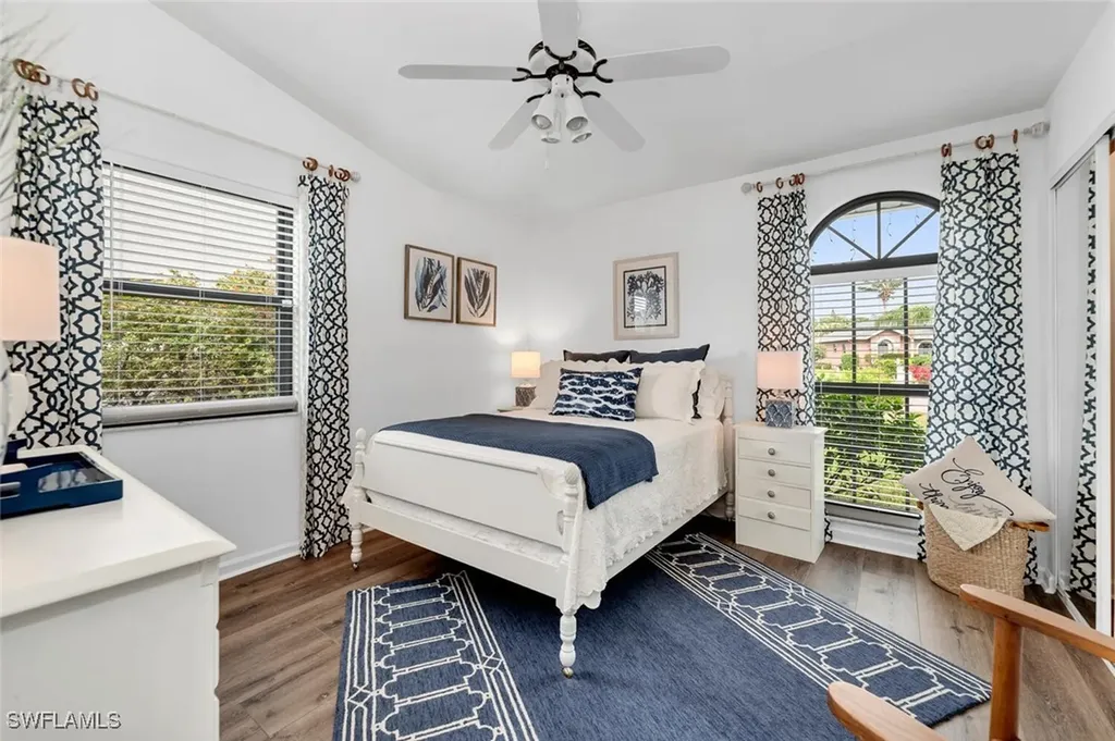 5220 Malvern Court Naples FL 34112