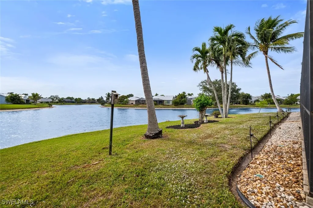 5220 Malvern Court Naples FL 34112
