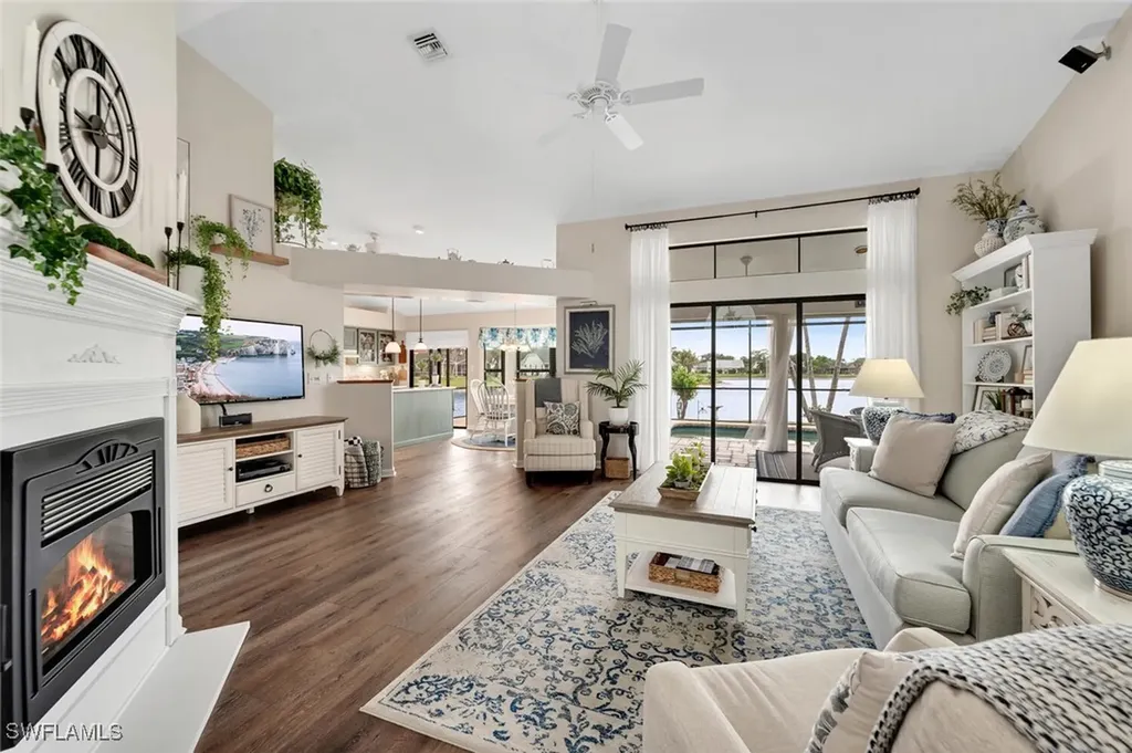 5220 Malvern Court Naples FL 34112