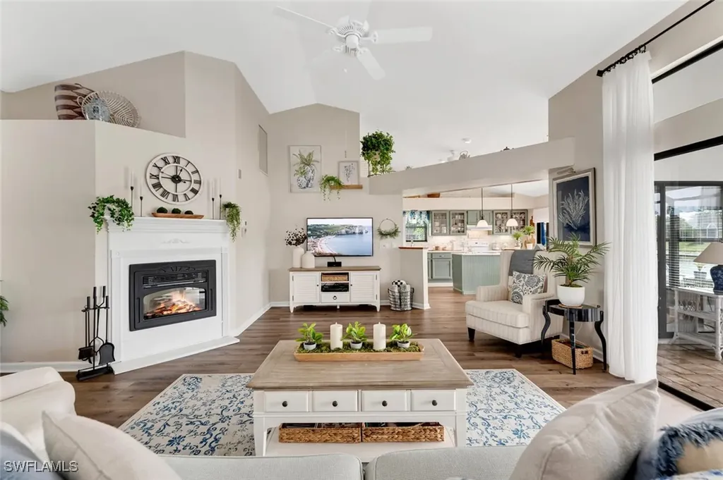 5220 Malvern Court Naples FL 34112
