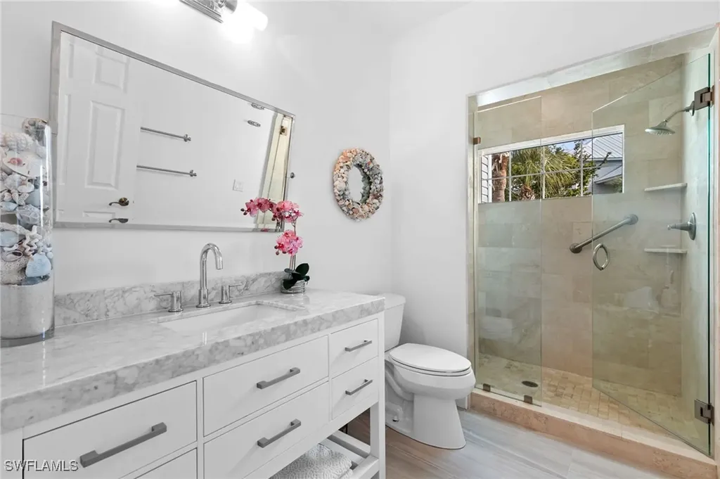 160 Barefoot Circle Bonita Springs FL 34134