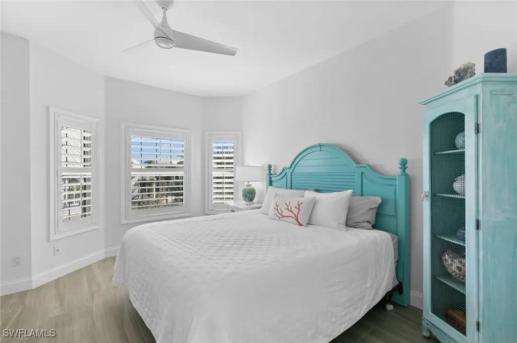 160 Barefoot Circle Bonita Springs FL 34134