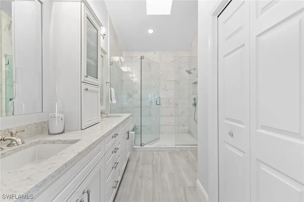 160 Barefoot Circle Bonita Springs FL 34134