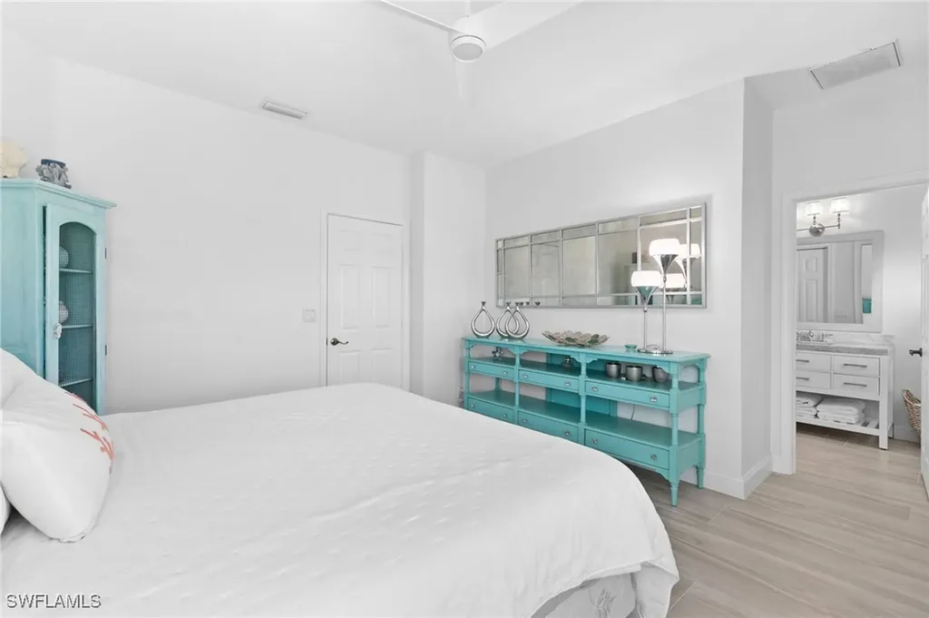 160 Barefoot Circle Bonita Springs FL 34134