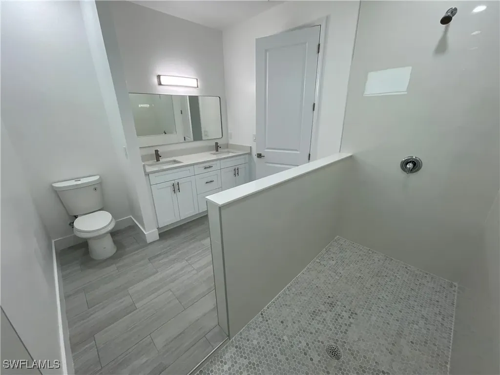 818 Chemstrand Street E Lehigh Acres FL 33974