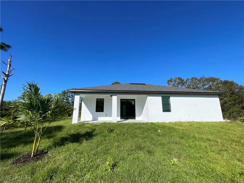 818 Chemstrand Street E Lehigh Acres FL 33974