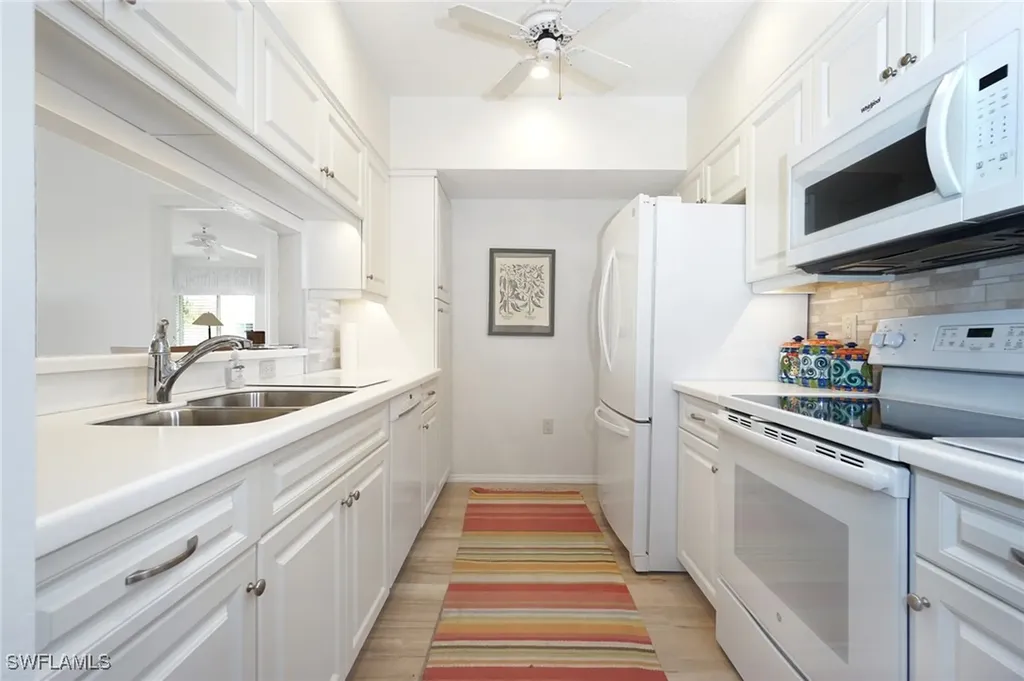 788 Willowbrook Drive Naples FL 34108