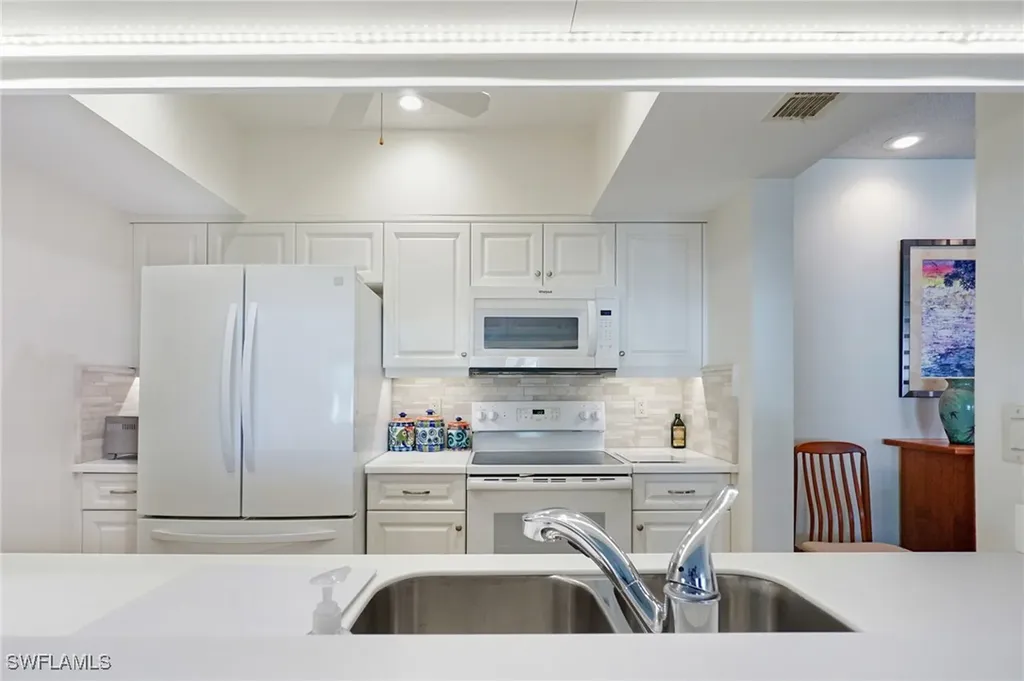 788 Willowbrook Drive Naples FL 34108