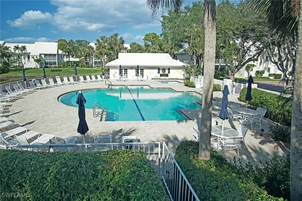 788 Willowbrook Drive Naples FL 34108
