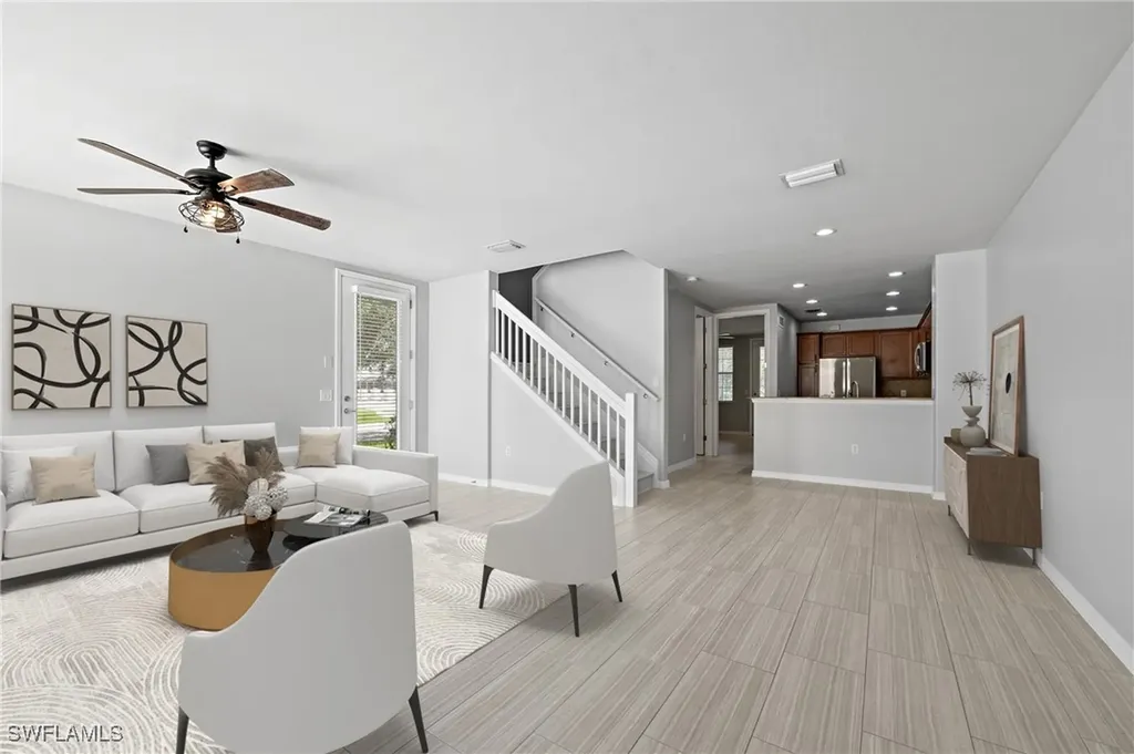 Bonita Springs FL, 28462 Villagewalk Boulevard