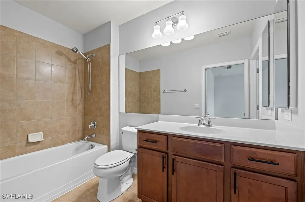 28462 Villagewalk Boulevard Bonita Springs FL 34135