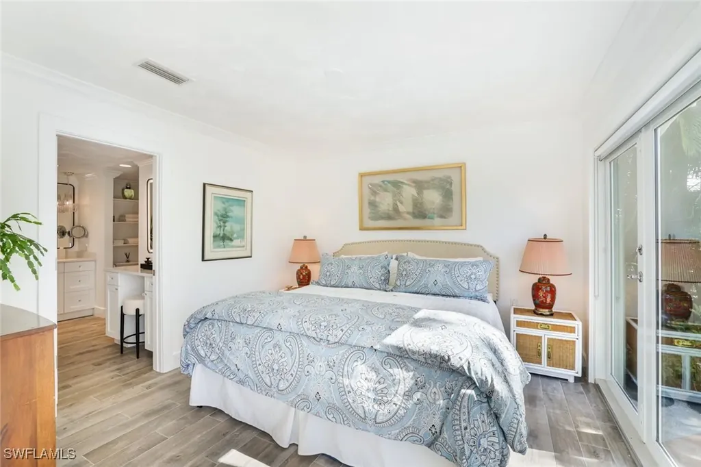 2301 Palm Street Naples FL 34112