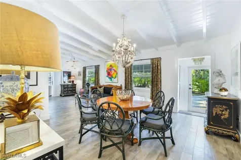 2301 Palm Street Naples FL 34112