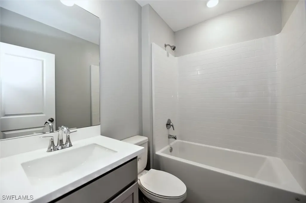 3331 NW 5th Street Cape Coral FL 33993