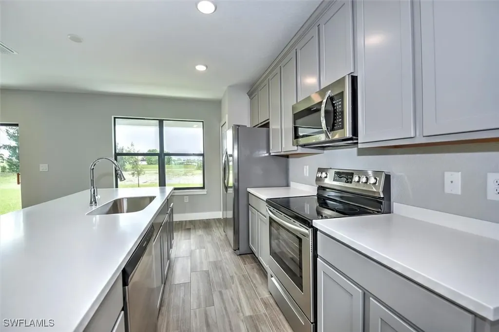 3331 NW 5th Street Cape Coral FL 33993