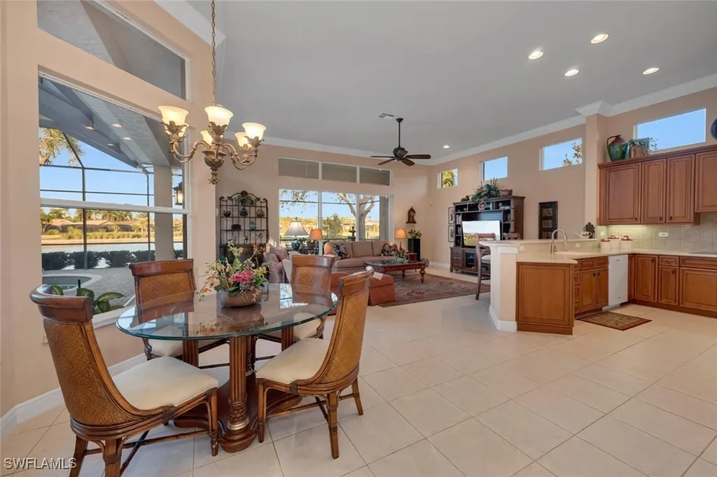 5044 Castlerock Way Naples FL 34112
