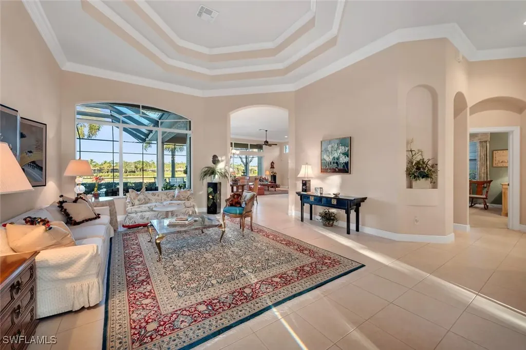 5044 Castlerock Way Naples FL 34112