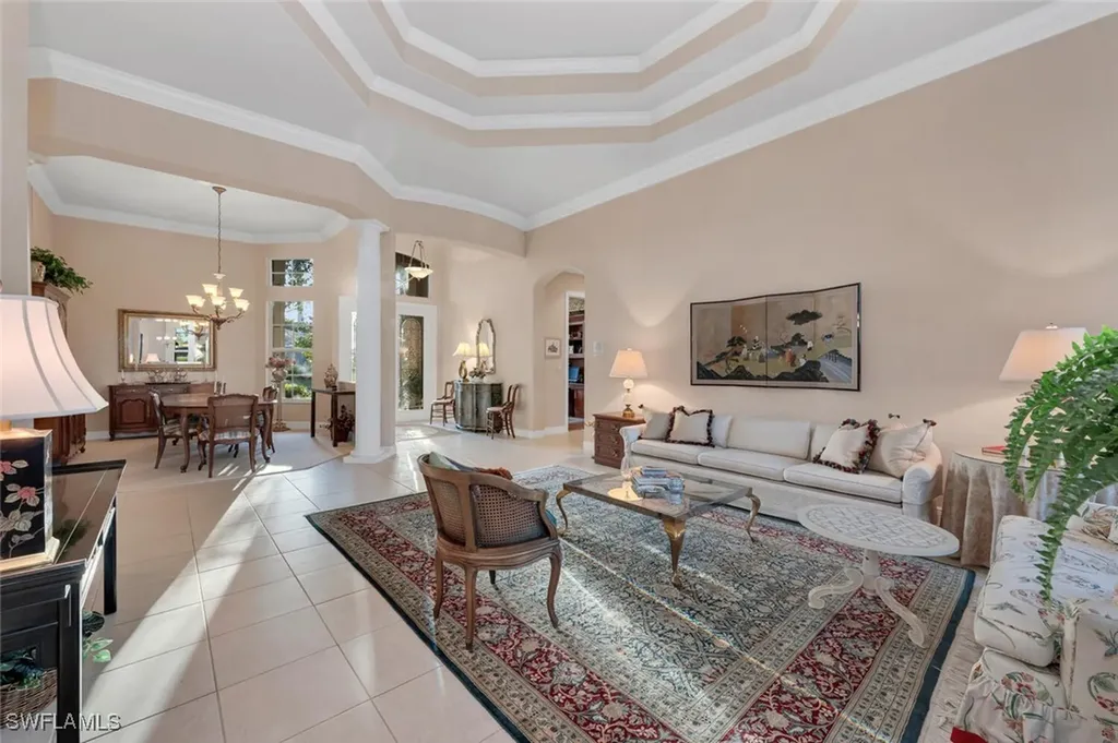 5044 Castlerock Way Naples FL 34112