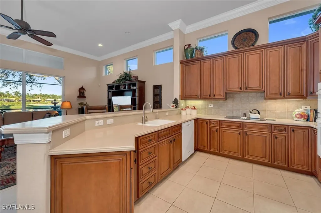 5044 Castlerock Way Naples FL 34112