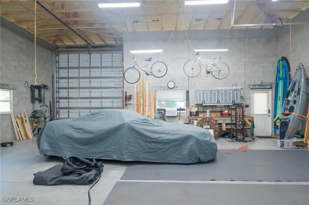 14200 Duke Highway Alva FL 33920