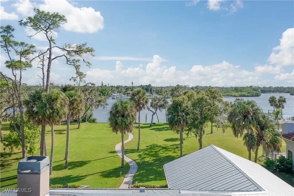 14200 Duke Highway Alva FL 33920