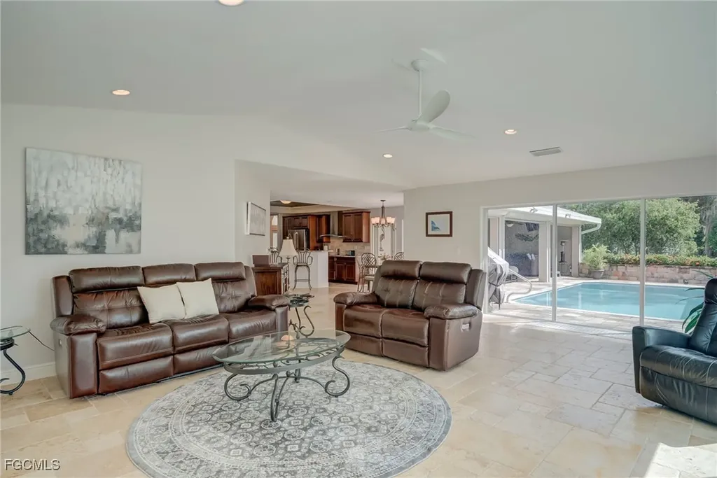 14200 Duke Highway Alva FL 33920