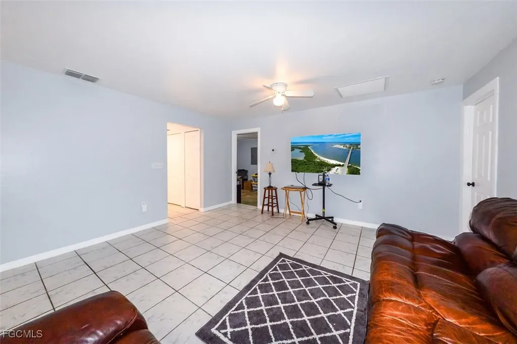 10736 Lemontree Court Lehigh Acres FL 33936